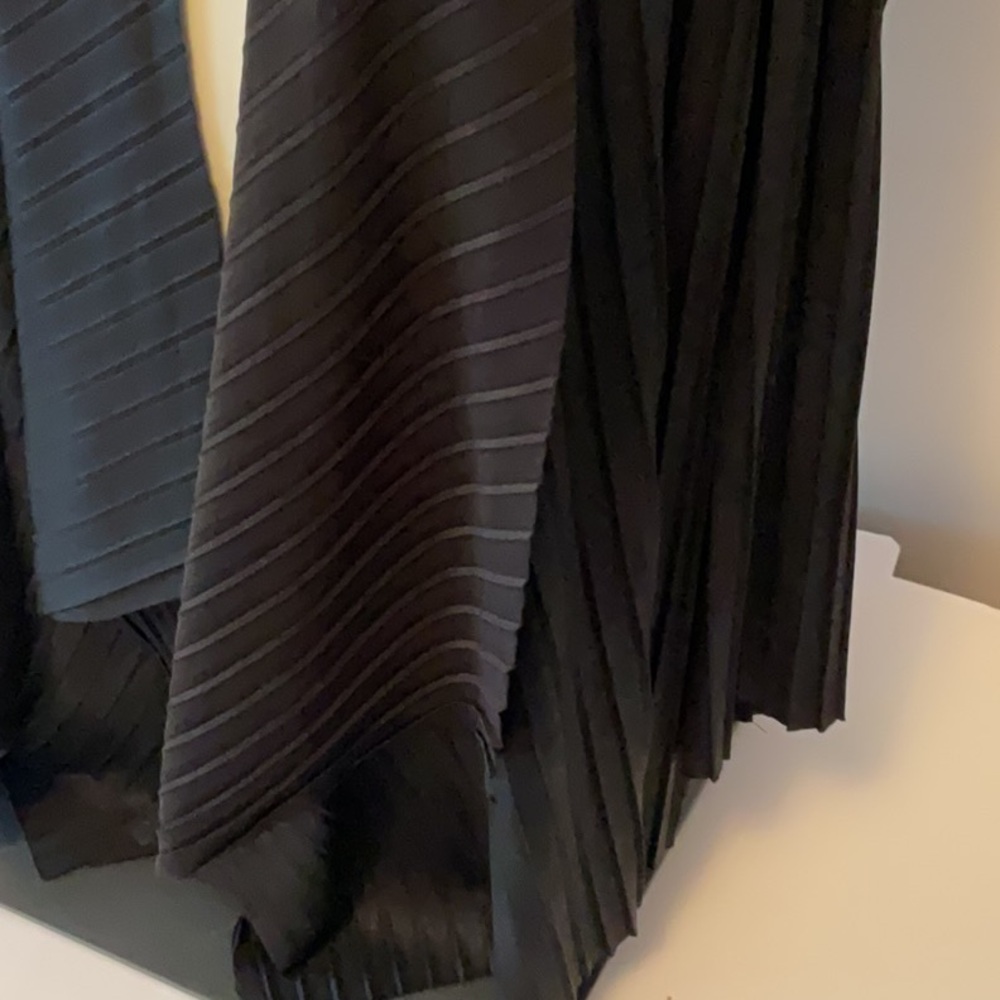 Draped  Plisse Cardigan/Jacket - Picture 4 of 9